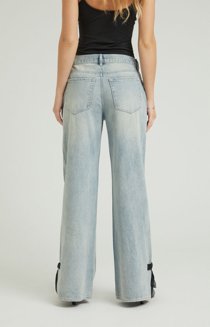 Pacsun Women's Lena Light Indigo Bow Low Rise Super Baggy Jeans in Medium Indigo - Size 26