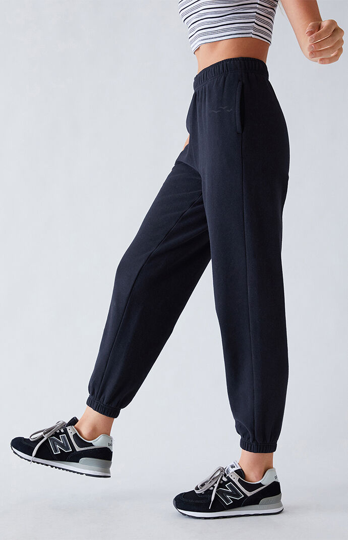 high waisted gray sweatpants
