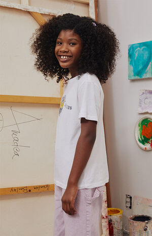 Sunny California Days Graphic T-Shirt image number 3