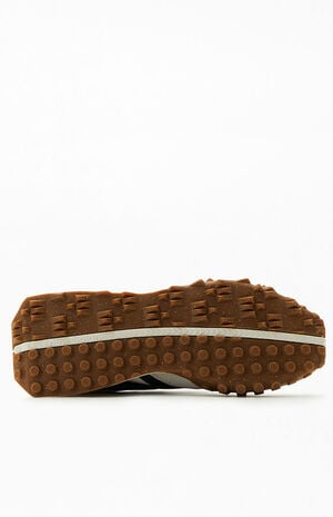 XC-72 White & Green Shoes image number 4