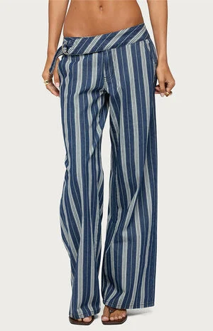 Belt Striped Low Rise Baggy Jeans image number 1
