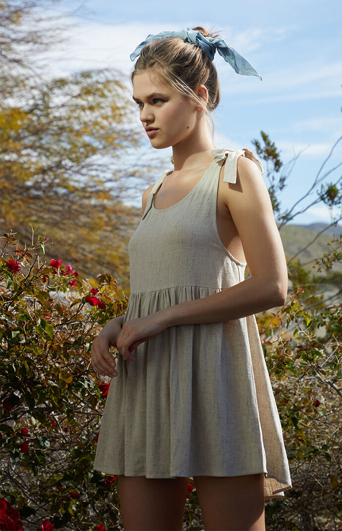 blue dress with red flowers