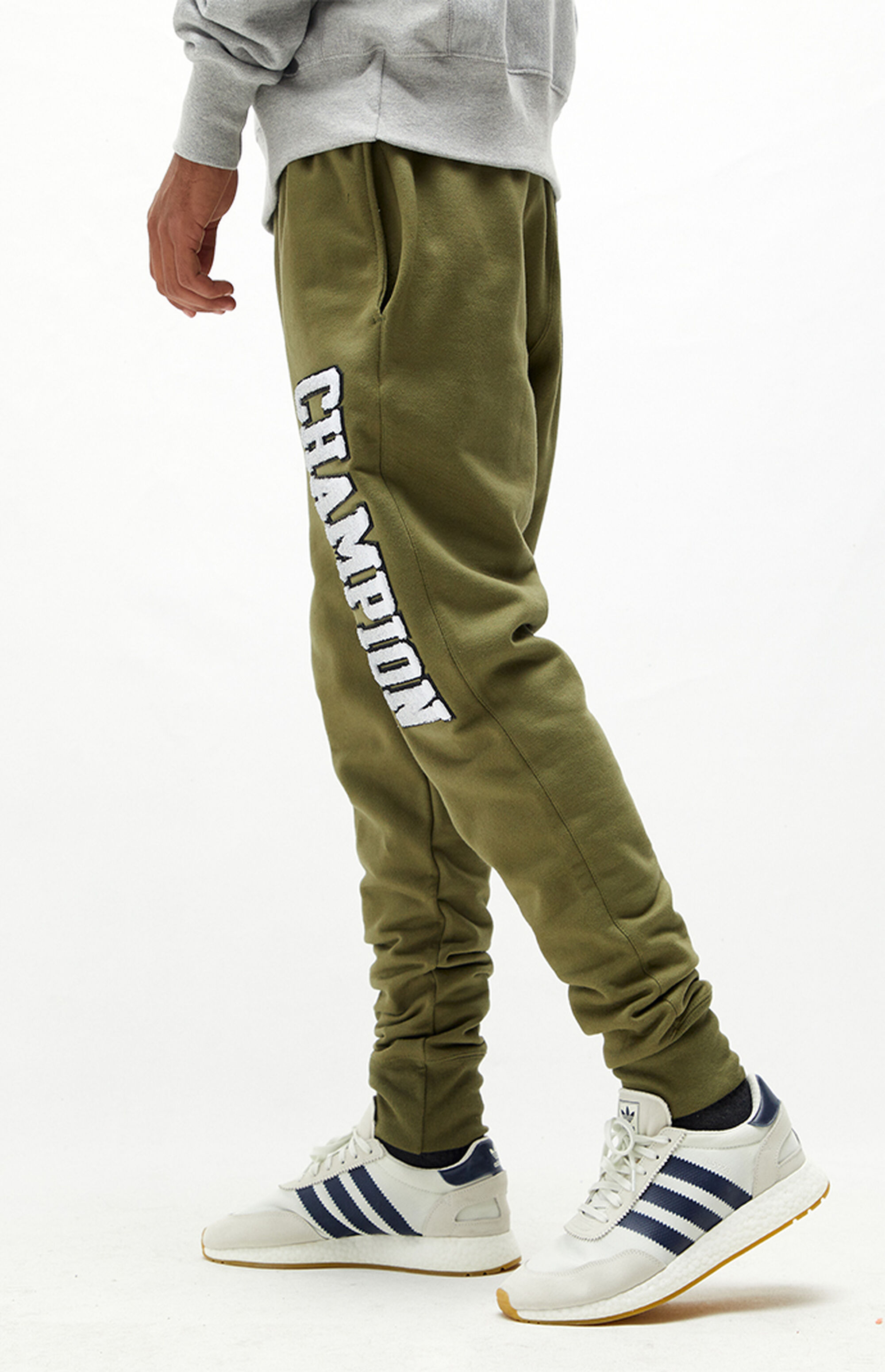 champion chenille logo jogger