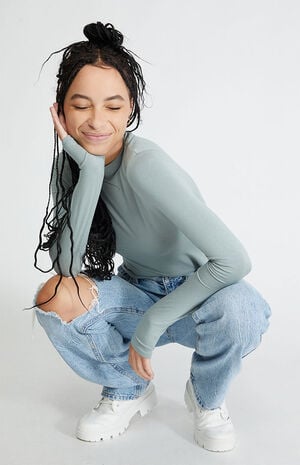 Easy Basic Mock Neck Top image number 4