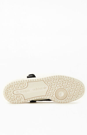 Recycled Forum Low x Andre Saraiva Shoes image number 4