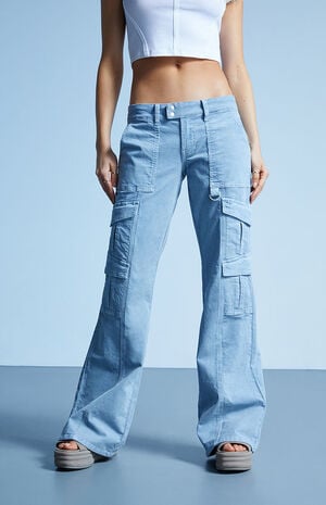 Low Rise Cargo Flare Pants image number 3