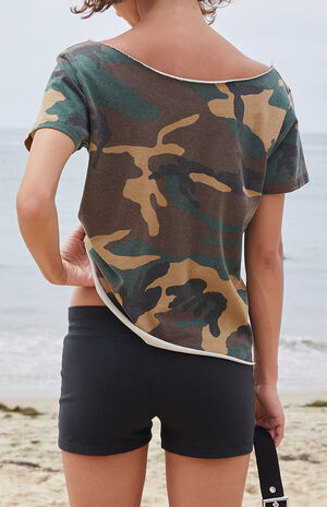 Black Madelyn Shorts image number 3