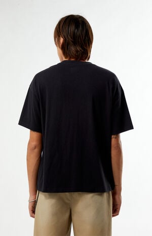 Metal Rose Embroidered T-Shirt image number 5