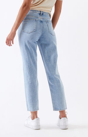 Light Mom Jeans image number 4
