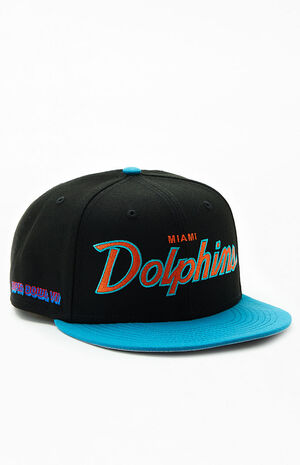 fitted miami dolphins hat