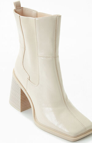 Women's Cream Lauren Boots image number 6