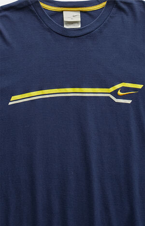 2000s Nike Graphic T-Shirt image number 2