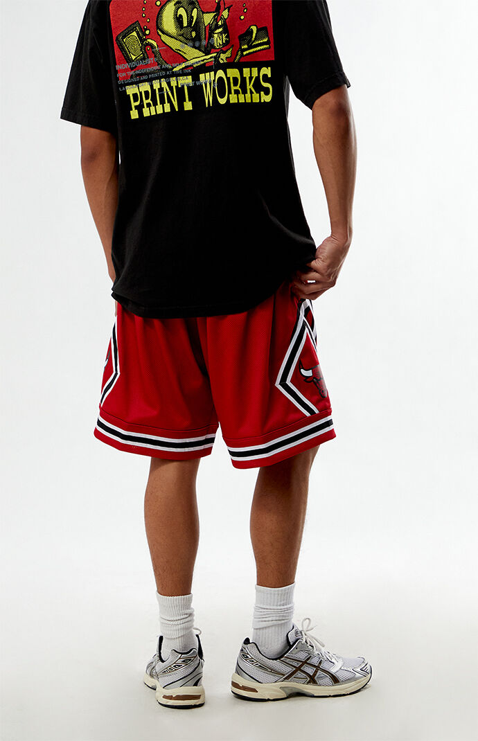 Mitchell & Ness NBA Chicago Bulls Mesh Basketball Shorts | Pacsun