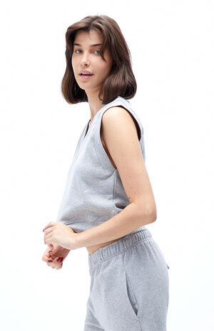 Rachel Vest image number 2