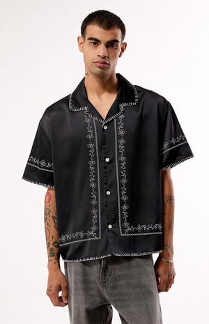 River Resort Camp Shirt image number 1