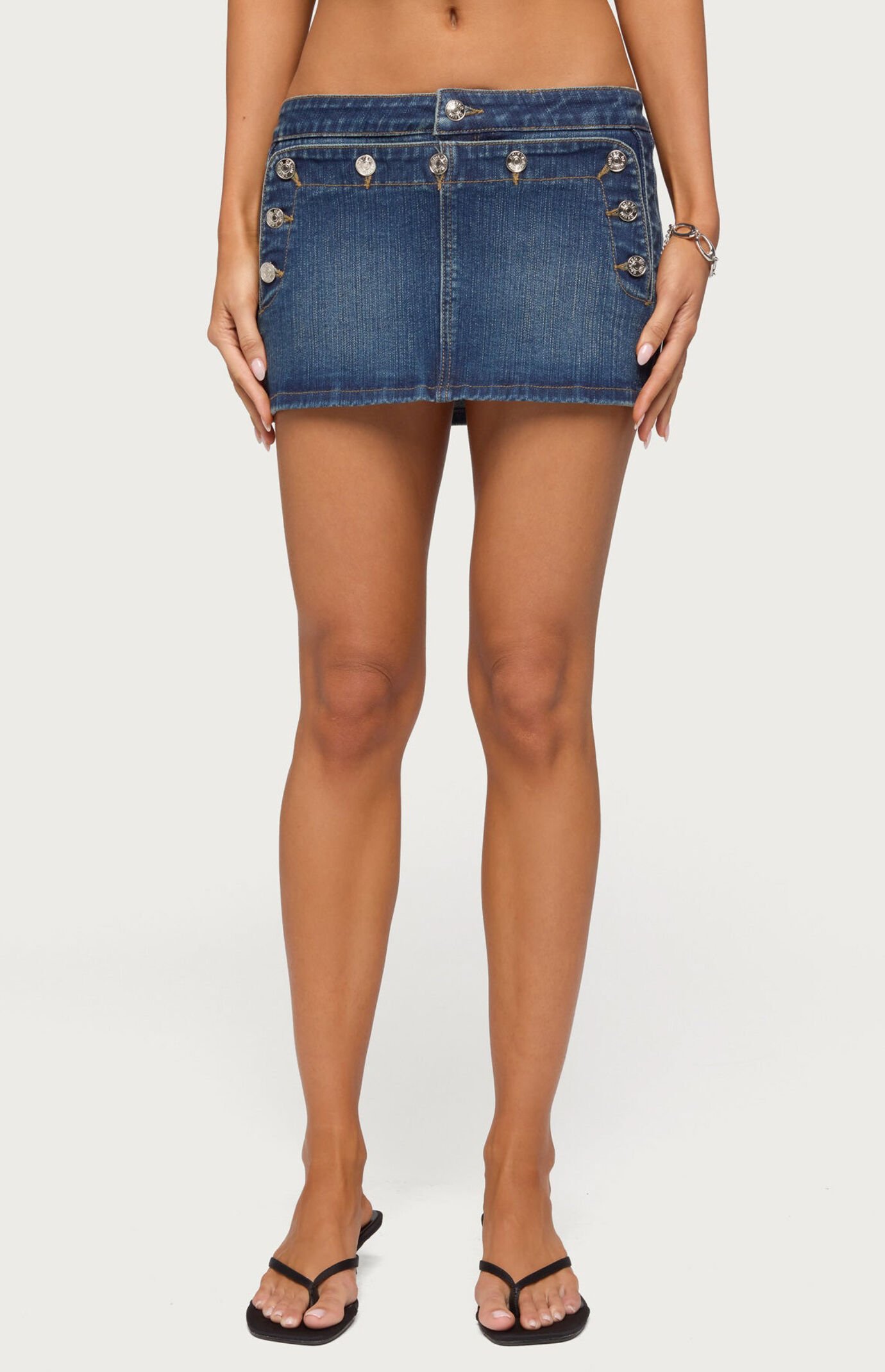 Edikted Fridie Buttoned Denim Mini Skort