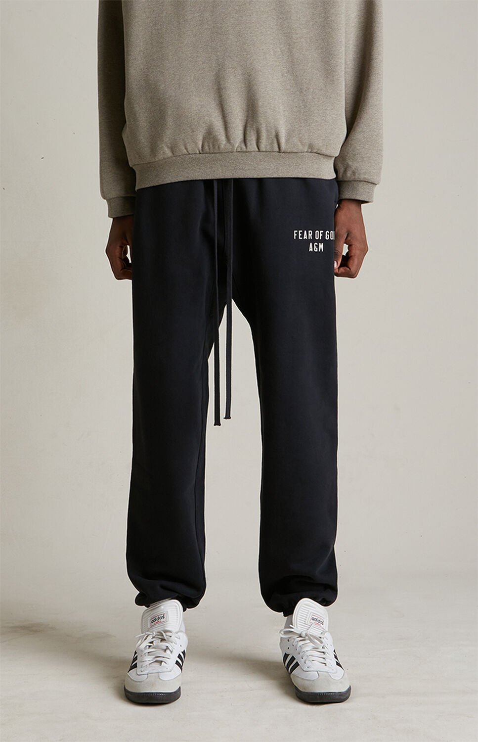 Fear of God ESSENTIALS Black Heavy Fleece Sweatpants thumbnail 3