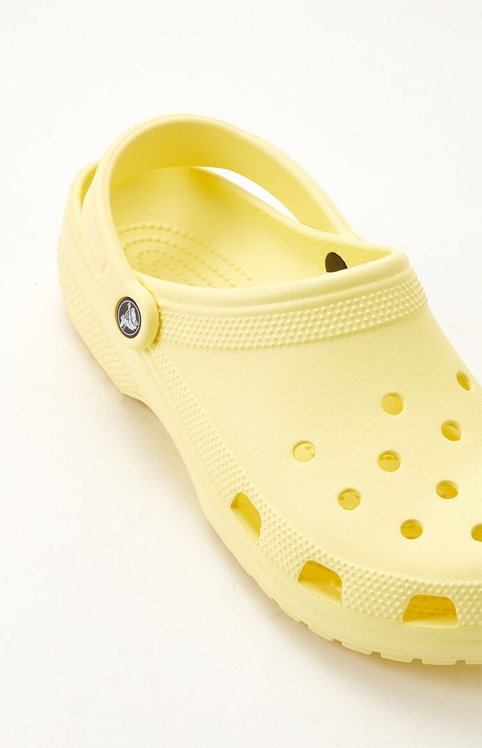 Pale yellow crocs on sale