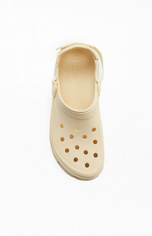 Women's Classic Hiker Xscape Clogs image number 5