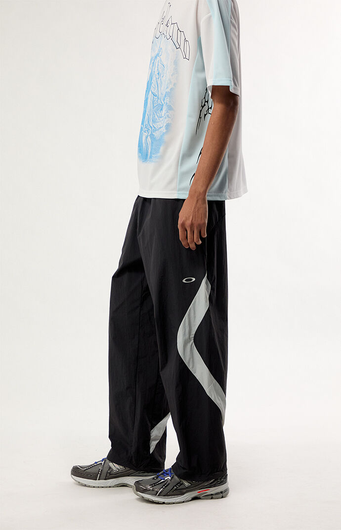 Oakley New Retro 3.0 Wind Pants | Pacsun