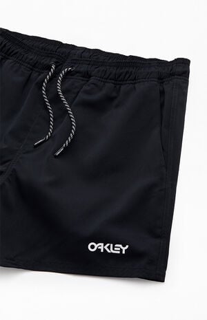 Beach Volley 4" Swim Trunks image number 4