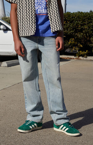 Light Indigo '90s Straight Jeans image number 3