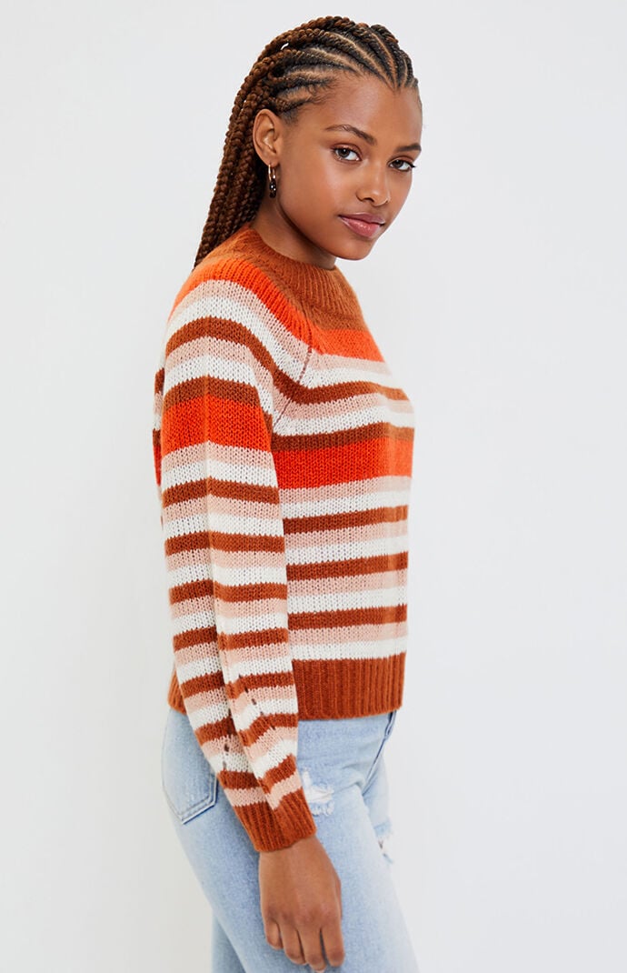 Raglan Sleeve Pullover Sweater
