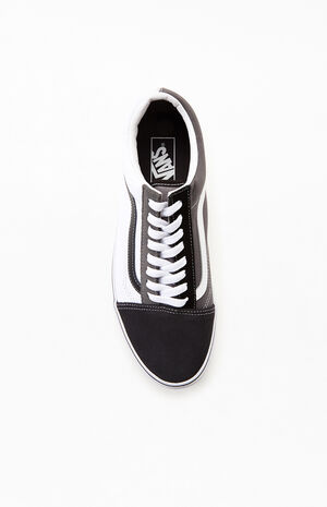 White & Black UA Old Skool Shoes White & Black UA Old Skool Shoes image number null