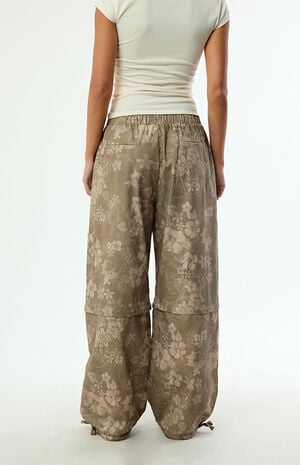 Hibiscus Baggy Tearaway Pants image number 5