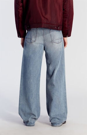 Blake Extreme Baggy Jeans Light Wash image number 4