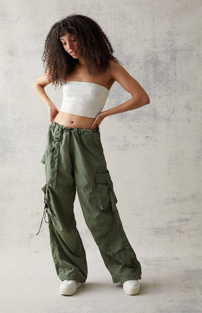 Womens cargo clearance pants near me