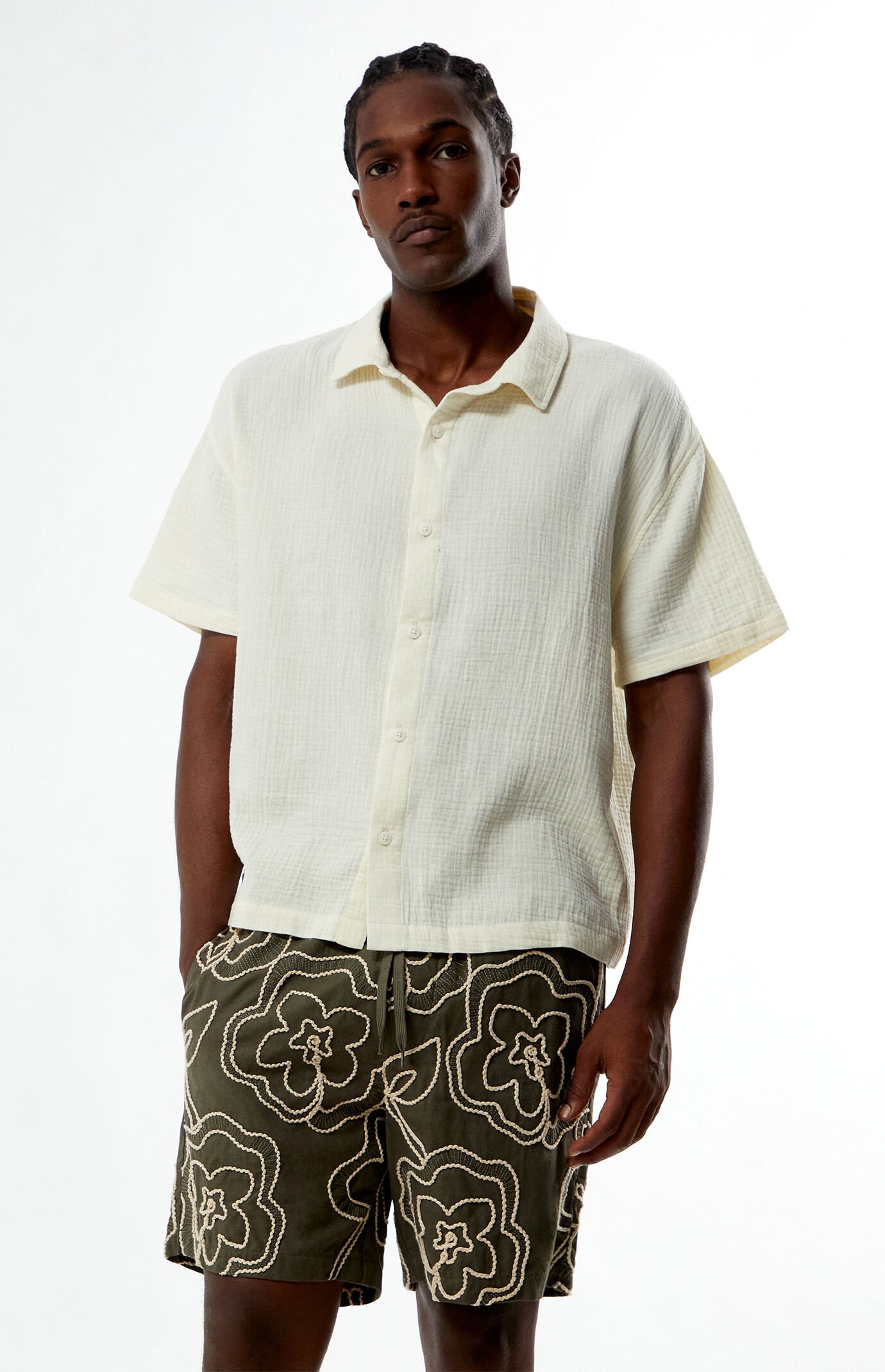 Pacsun Cream Cropped Boxy Gauze Camp Shirt