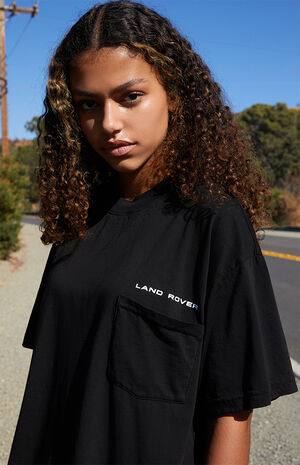 Pocket T-Shirt Pocket T-Shirt image number null