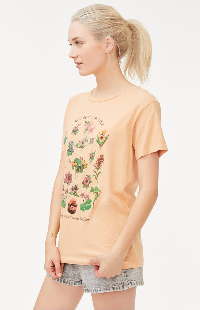 Smokey Flowers Boyfriend T-Shirt
