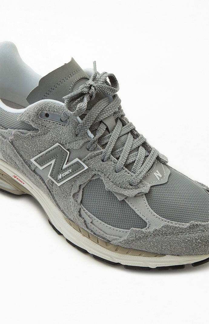 Pacsun new balance 2025
