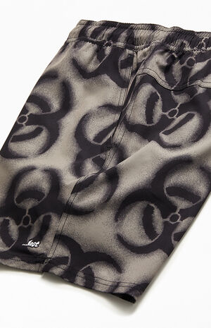 Peril 17" Swim Trunks Peril 17" Swim Trunks image number null