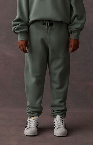 Sycamore Sweatpants image number 3