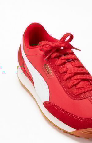 Women's Red Easy Rider Vintage Sneakers image number 6