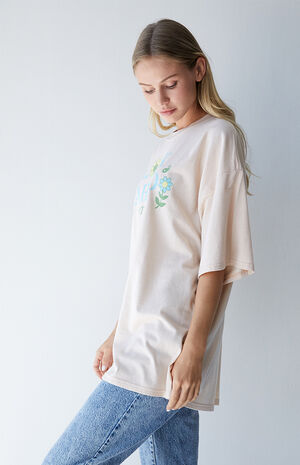 Look Ahead Oversized T-Shirt Look Ahead Oversized T-Shirt image number null