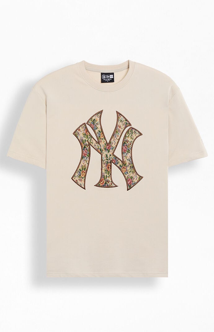New Era///New York Yankees flower backprint Tシャツ New Era New York Yankees flower backprint t-shirt in black