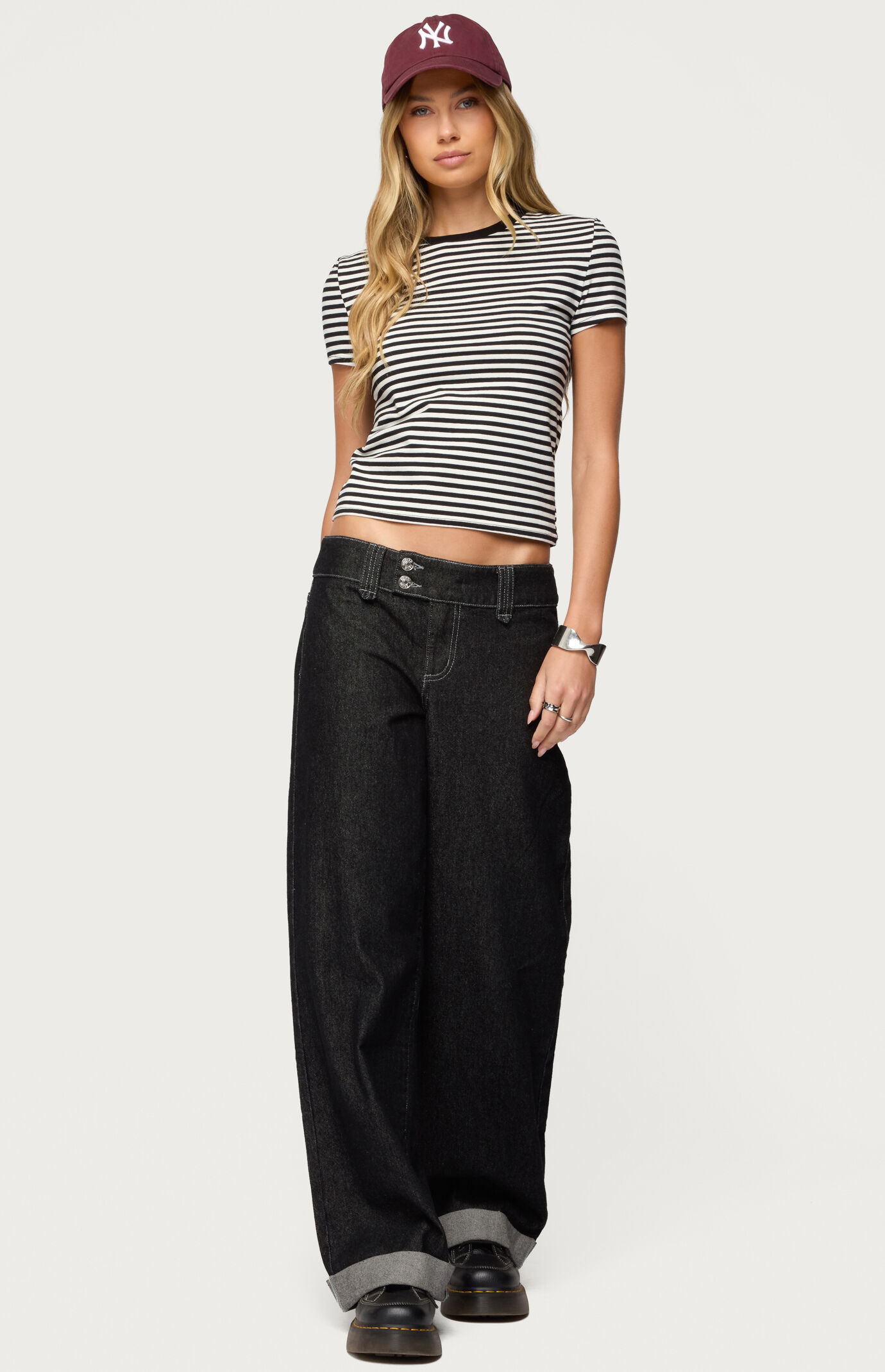 Edikted Cuffed Low Rise Straight Leg Jeans