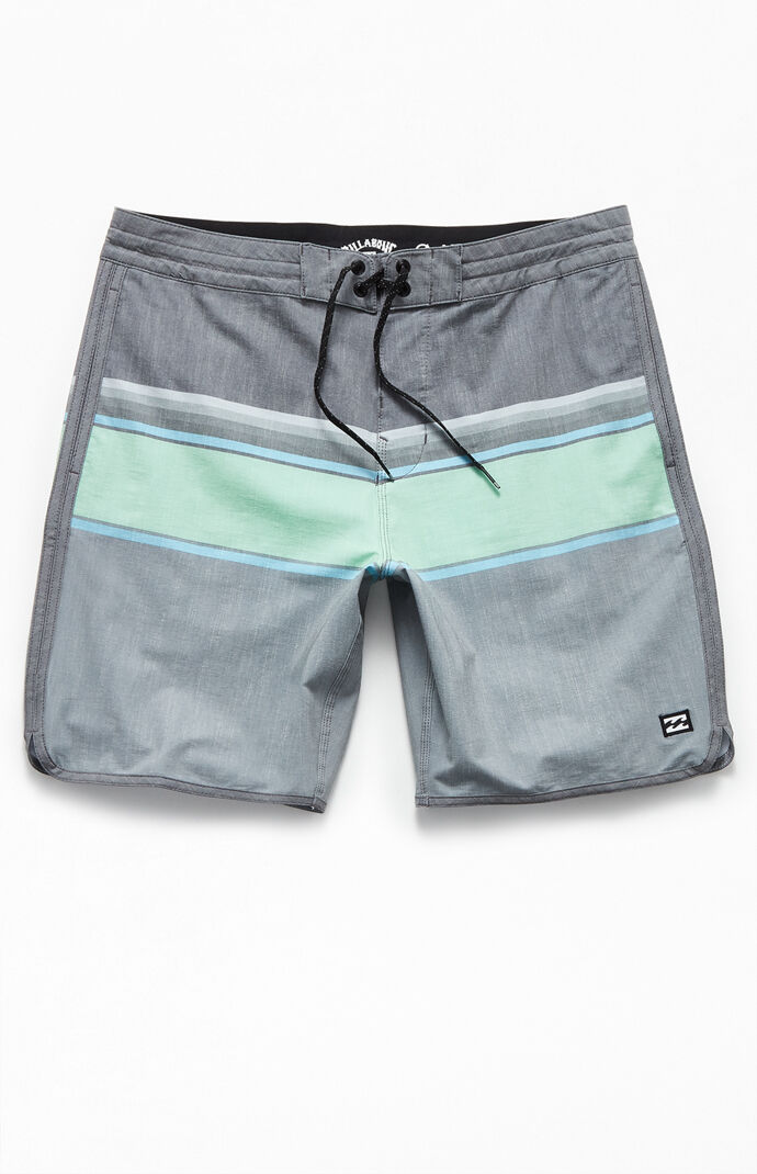 73 Spinner LT 19" Boardshorts