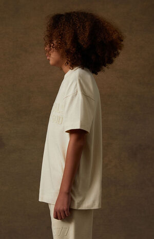Egg Shell T-Shirt image number 3