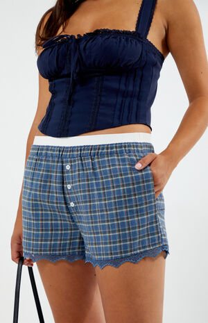 Exposed Waist Lace Trim Boxer Shorts image number 2