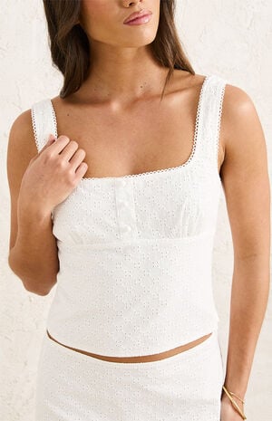 Lia Broderie Top image number 2