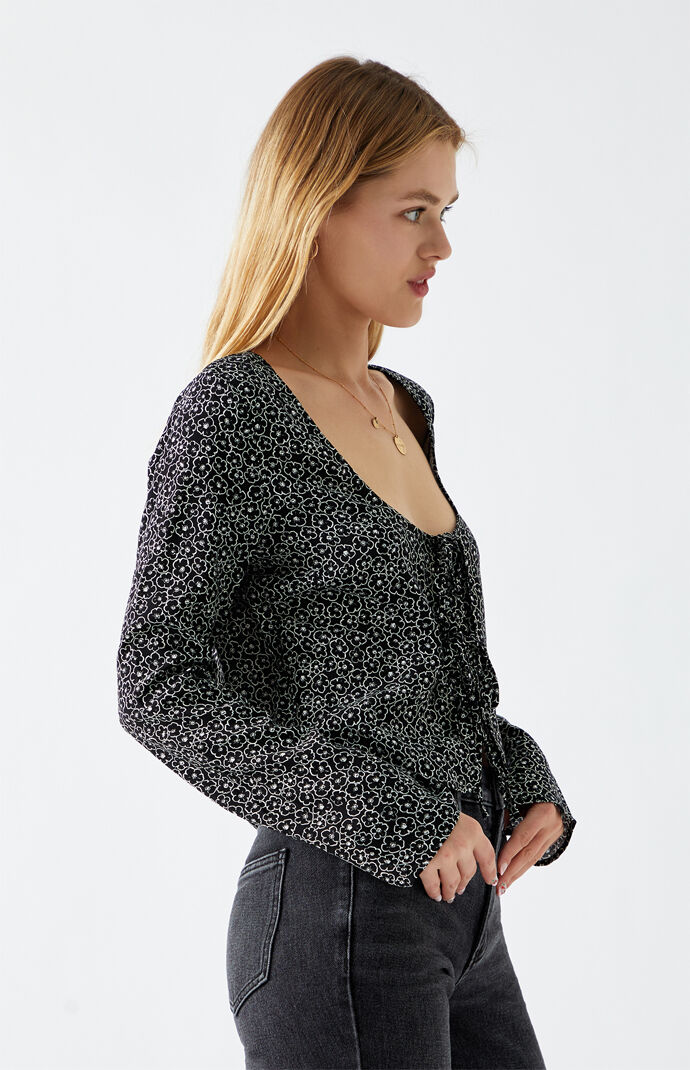 Double Tie Front Top
