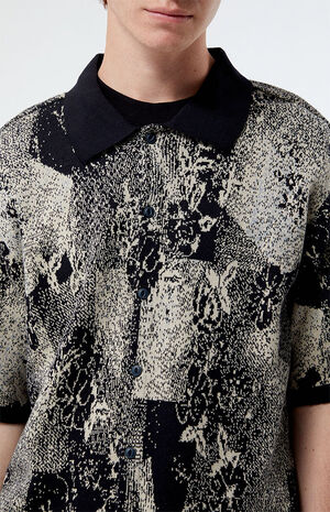 Nostalgic Floral Knit Camp Shirt image number 3