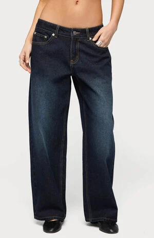 Petite Raelynn Washed Low Rise Baggy Jeans image number 1