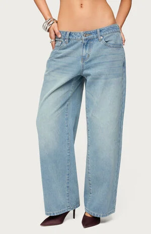 Petite Raelynn Washed Low Rise Jeans image number 1