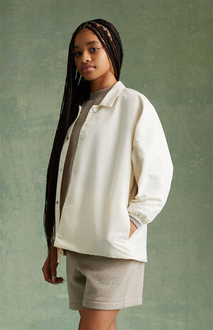 Essentials Cloud Dancer Coach Jacket image number 3